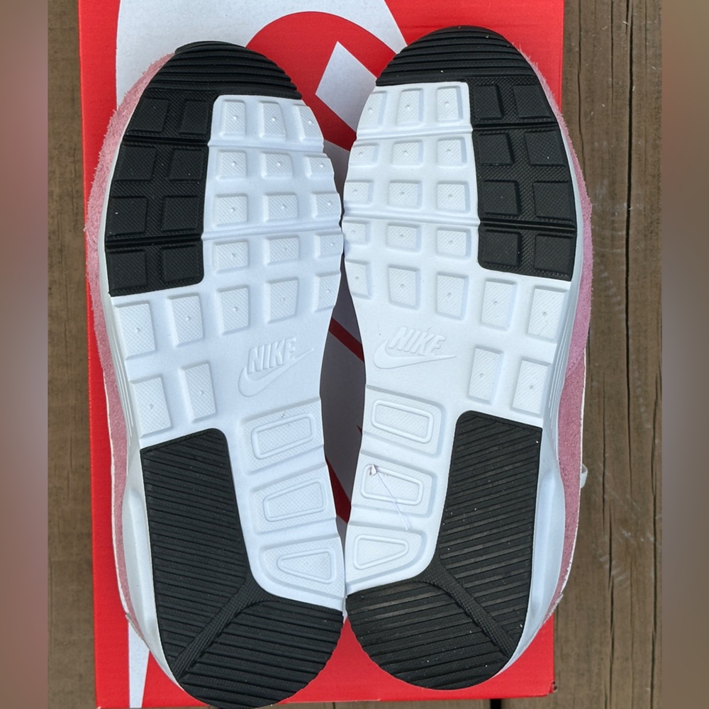 NEW Nike Air Max SC Low Casual Sneaker - Sizes: US Womens 6.5 | 7.5 | 8 - Picture 7 of 7